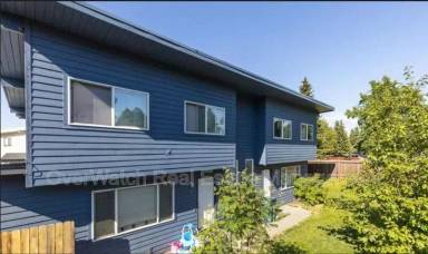 Main picture of 341 E 46th Ave