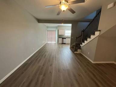 Main picture of 8072 SW 4th St