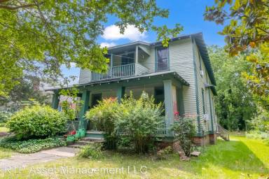 Main picture of 809 N Bloodworth St