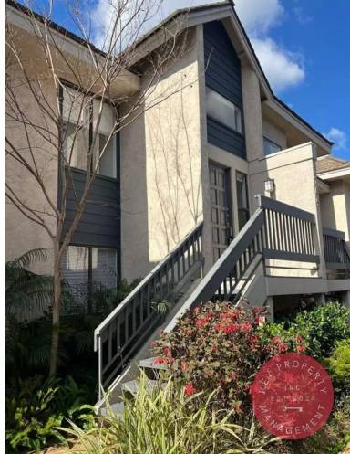 Main picture of 3709 Balboa Ter