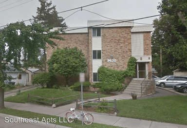 Main picture of 3620 E 42nd St