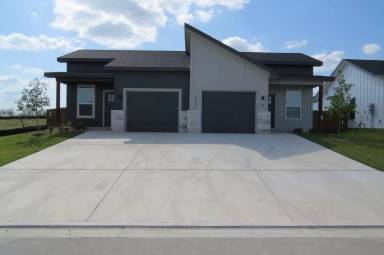 Main picture of 206 Riptide Rd