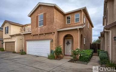 Main picture of 2055 Vienna Way