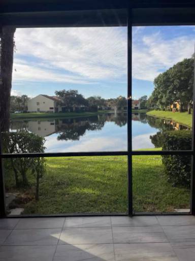 Main picture of 3702 Coral Tree Cir
