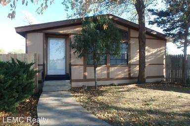 Main picture of 1041 Tempe St