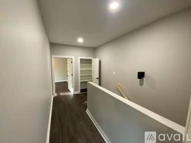 Main picture of 606 SW 3rd St