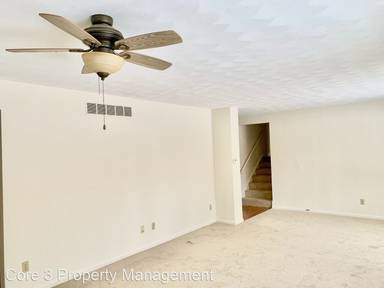 Main picture of 1018 W Hiawatha Ct
