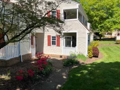 Main picture of 201 Chowning Pl