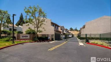 Main picture of 9001 Owensmouth Ave