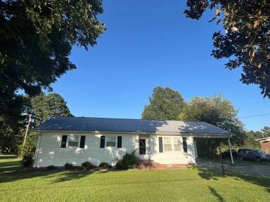 Main picture of 9483 US 421 S