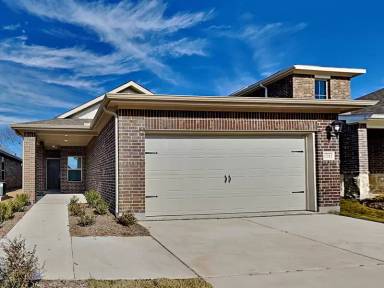 Main picture of 3316 Celestial Ln