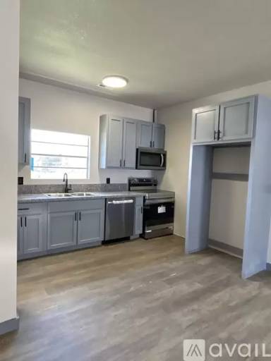 Main picture of 1205 Ownby Cir