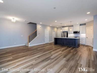 Main picture of 11923 NE 109th Way
