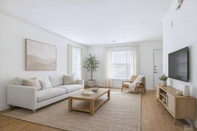 Main picture of Buckingham Square Apartments