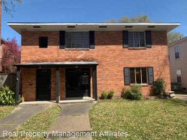 Main picture of 2130 1/2 South Blvd