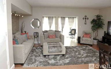 Main picture of 13 Albury Way