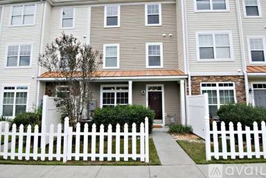 Main picture of 11701 Coppergate Dr