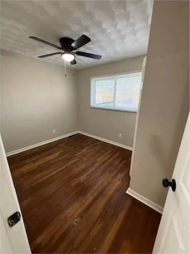 Main picture of 9540 Rutland St
