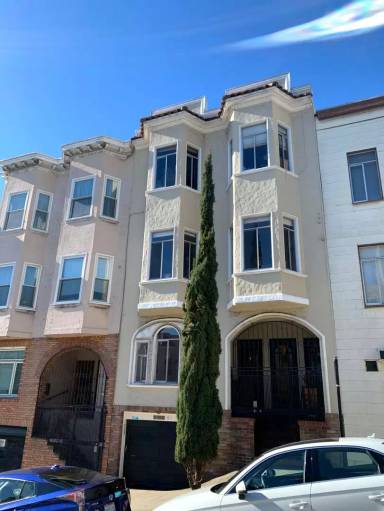 Main picture of 1053 Montgomery St