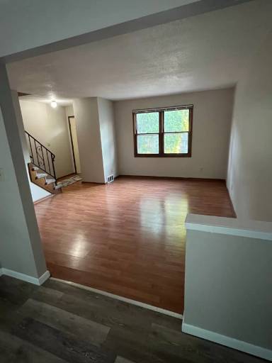 Main picture of 35 E Pleasant View Dr