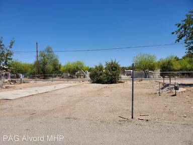 Main picture of 3358 E Alvord Rd