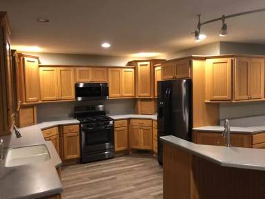 Main picture of 2824 N Main St