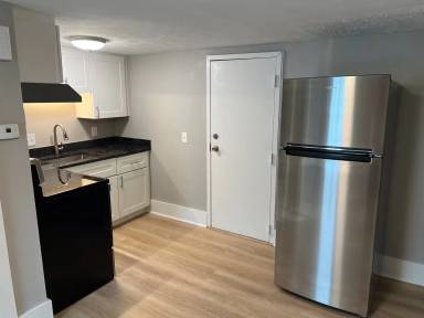 Main picture of 63 Storer St