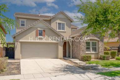 Main picture of 547 W Campania Way