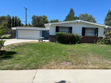 Main picture of 1501 N Sunset Ave
