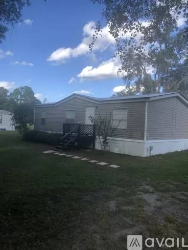 Main picture of 10977 SE 49th Ave