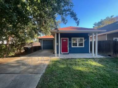 Main picture of 3801 1st Ave
