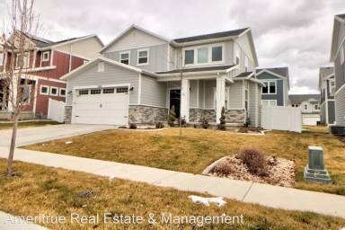Main picture of 4367 E Golden Oak Ln