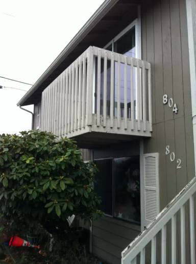 Main picture of 804 22nd St NE