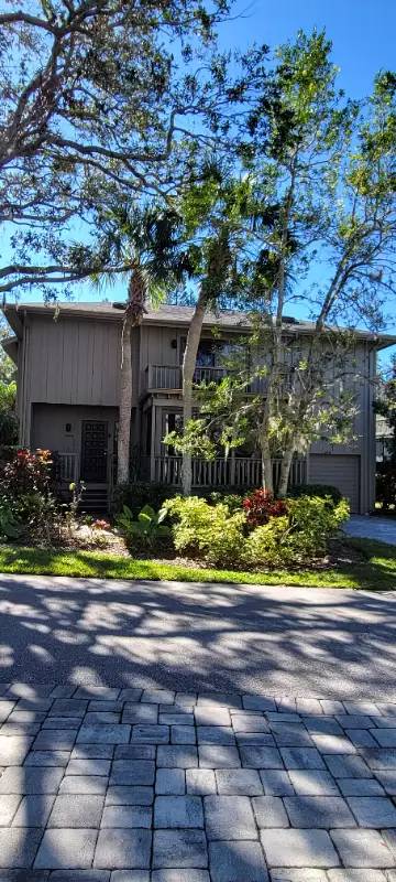 Main picture of 1498 Landings Lake Dr