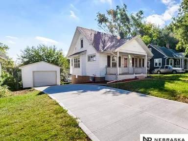 Main picture of 5519 Mason St