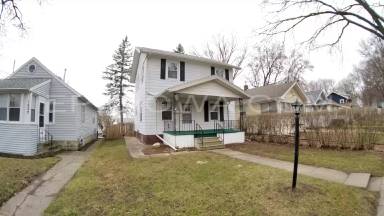 Main picture of 1621 Greene Ave NE
