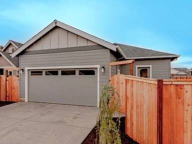 Main picture of 3530 NE Hembree St