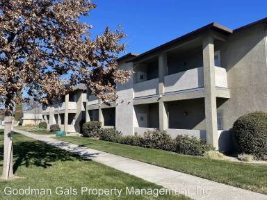Main picture of 930 11th St
