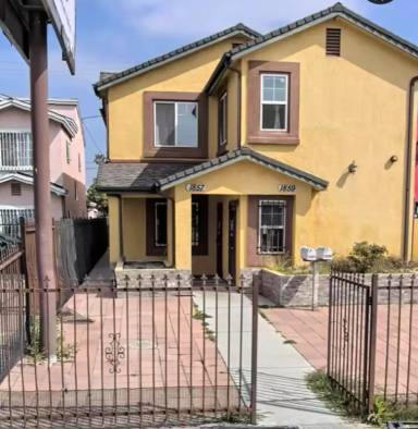 Main picture of 1859 W Slauson Ave