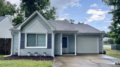 Main picture of 1300 Debbs Ln
