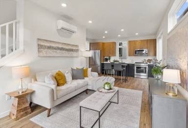 Main picture of 4624 S Orchard St