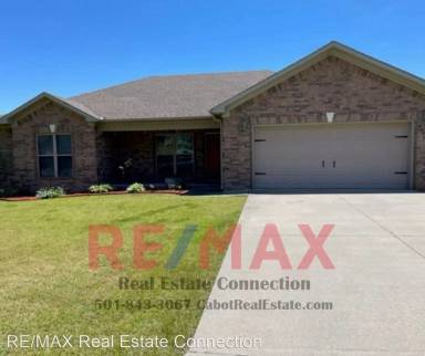 Main picture of 119 Cross Creek Dr