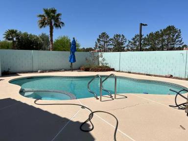 Main picture of 145 Coventry Dr