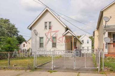 Main picture of 1573 E 45th St