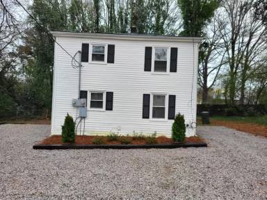 Main picture of 154 Shurley St