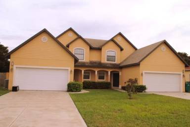Main picture of 2212 Washington Ave
