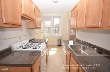 Main picture of 25 Walbridge St Apartments