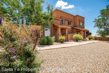 Main picture of 4311 Santo Domingo St