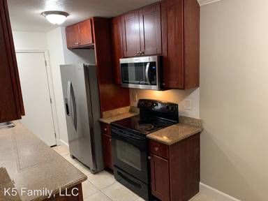 Main picture of 111 Tammy Cir