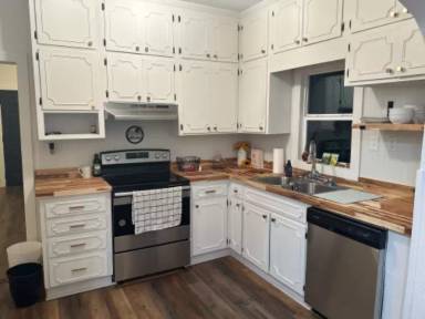 Main picture of 826 J St NW